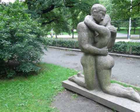 My favorite cities in Europe to counter post-breakup pain. https://leipglo.com