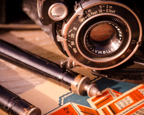 Vintage camera. (Photo: public domain)