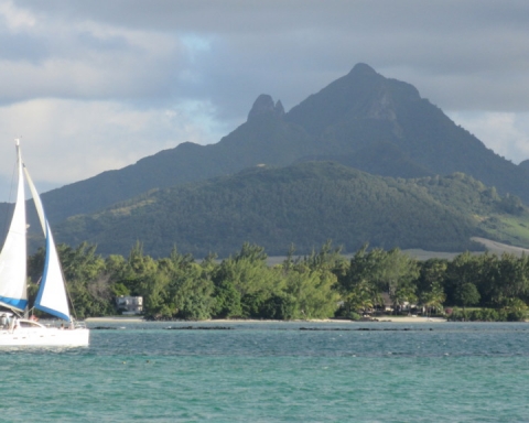 Bay in Trou d'Eau Douce, Mauritius. (Photo: Maximilian Georg)