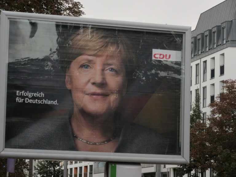 The Union and its leader, Angela Merkel: “Successful for Germany.” (Photo: Maximilian Georg)
