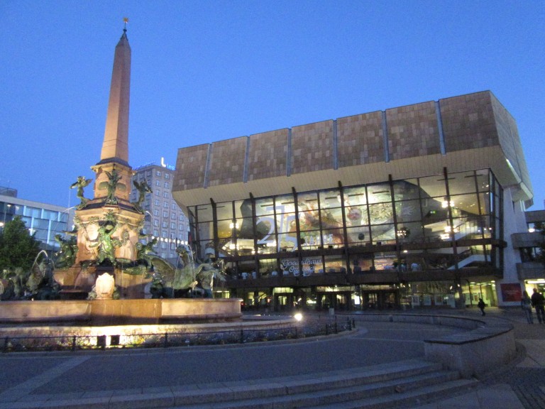 The Gewandhaus on the evening of Theodosia Ntokou's recital. (Photo: Maximilian Georg)