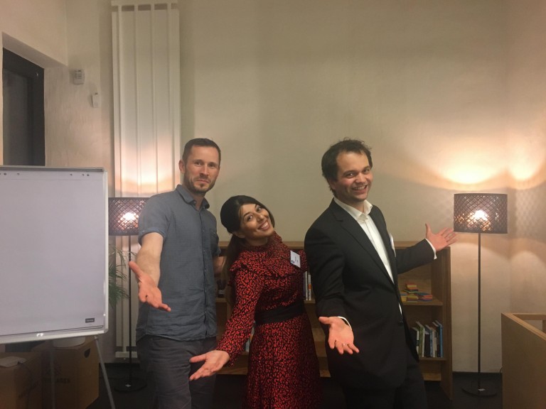 From left: Ronny Multrus, Meimanat Fathi and Jonathan Zendeh of Leipzig Toastmasters. (Photo © Meimanat Fathi / Toastmasters)