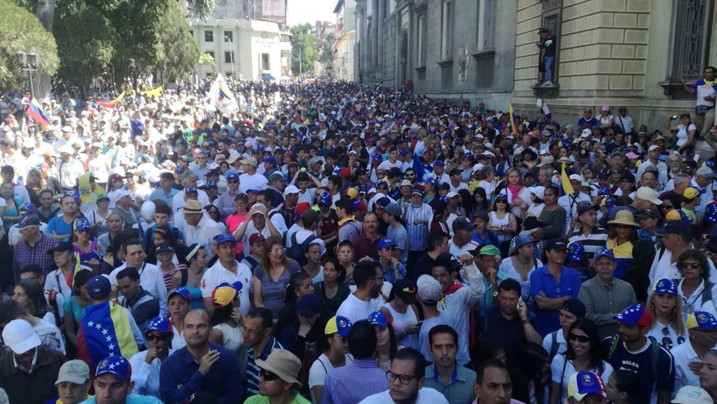 Venezuelans reject Maduro