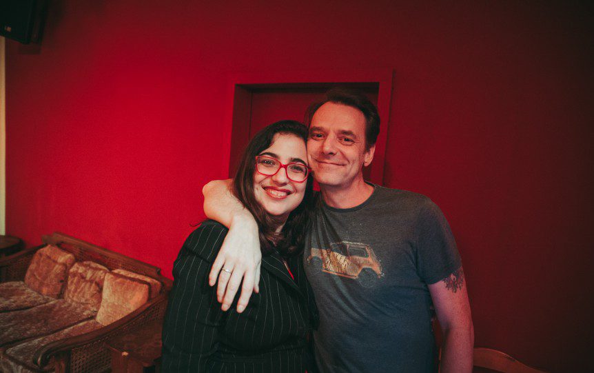 LeipGlo Editor-in-Chief Ana Ribeiro and the Cocktail Open Mic host, British voice actor Peter Seaton-Clark. (Photo: Justina Smile Photography)