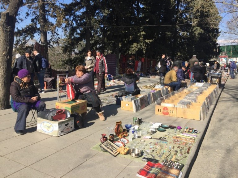 Dry Bridge Bazaar, Tbilisi