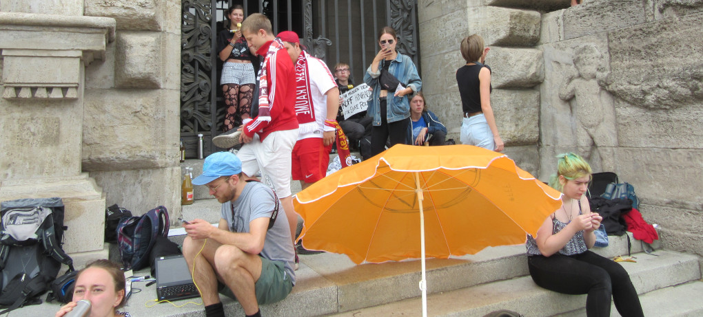 Extinction Rebellion Leipzig members in front of Neues Rathaus Saturday