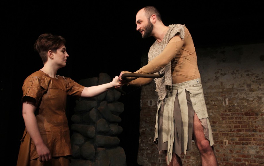 Philoctetes gives Neoptolemus his bow. Image by Shira Bitan, courtesy of ETL.