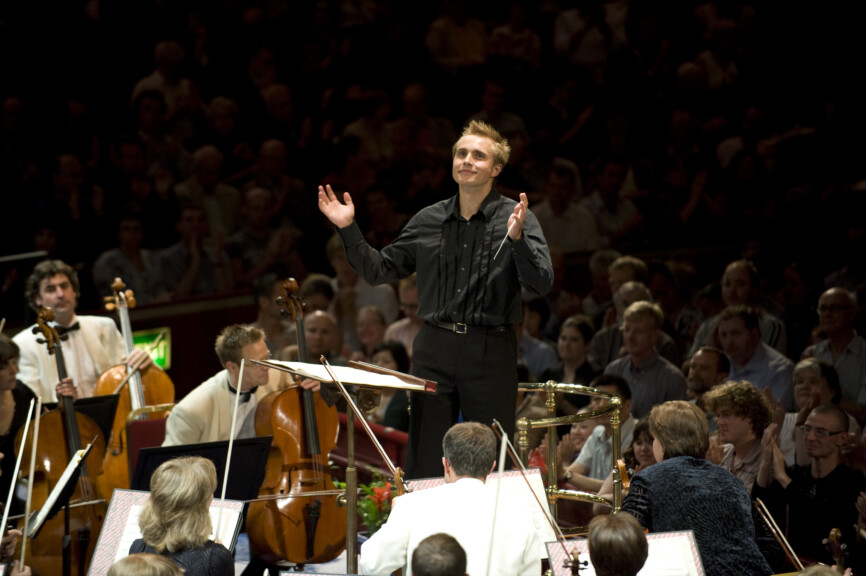 Vasily Petrenko conducting in Albert Hall - photograph by Mark McNulty