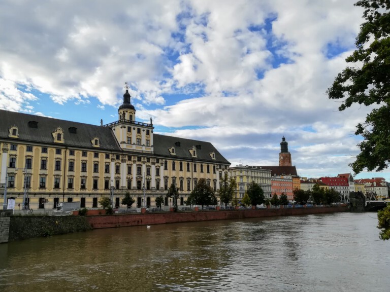 River Orda flowing through Wroclaw