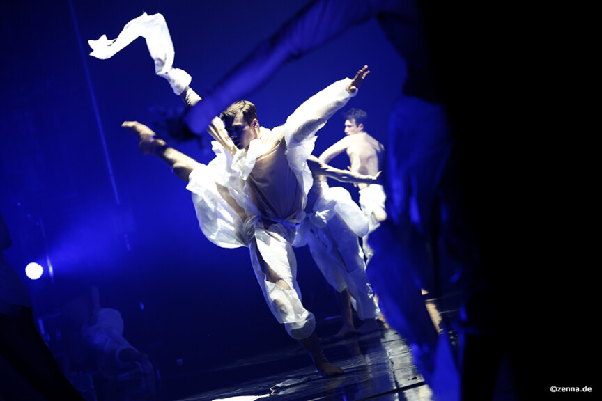 Landon Harris in Mario Schröder's Solitude, Leipzig Ballet