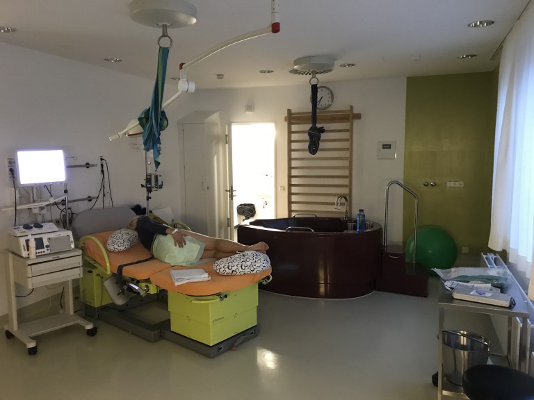 hospital room for giving birth, Leipzig