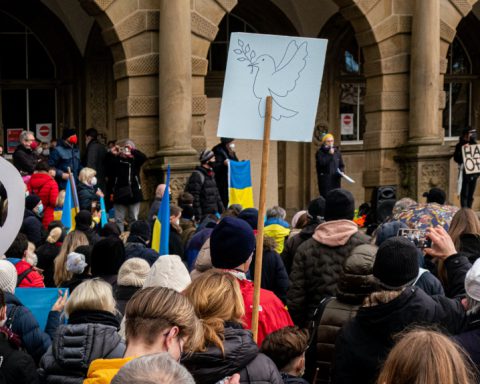 Crowd protesting war on Ukraine