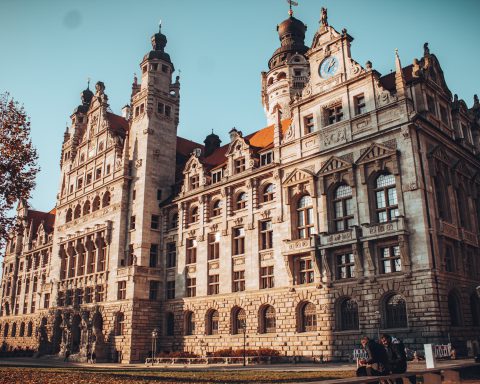 a photo of the Neues Rathaus in Leipzig