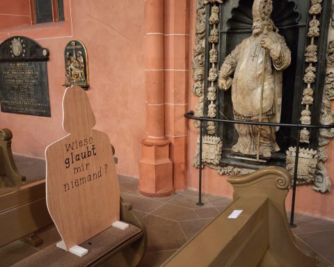 Catholic Church's "mitten unter uns" exhibition at Frankfurter Dom, November 2024. Photo: Jane Whyatt